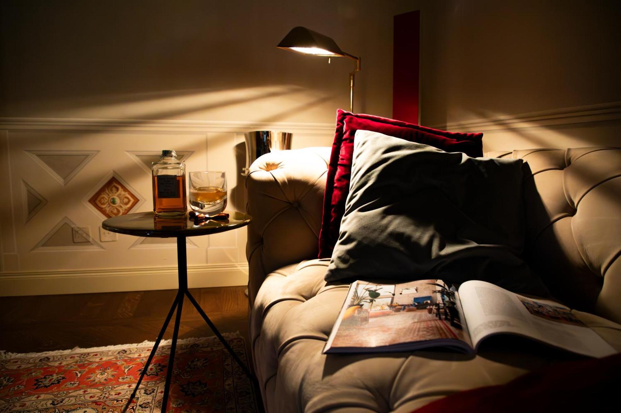 Domus Tua Bed & Breakfast Modena Bagian luar foto