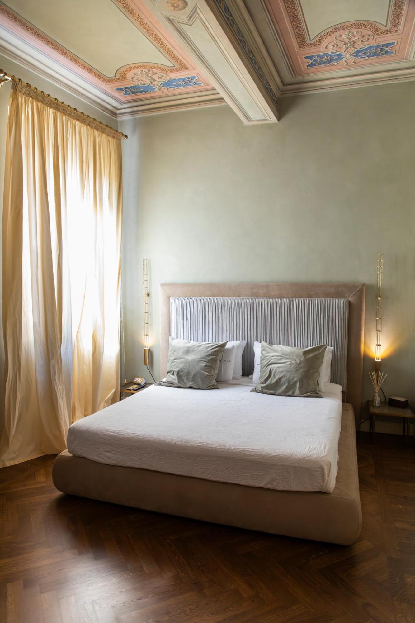 Domus Tua Bed & Breakfast Modena Bagian luar foto